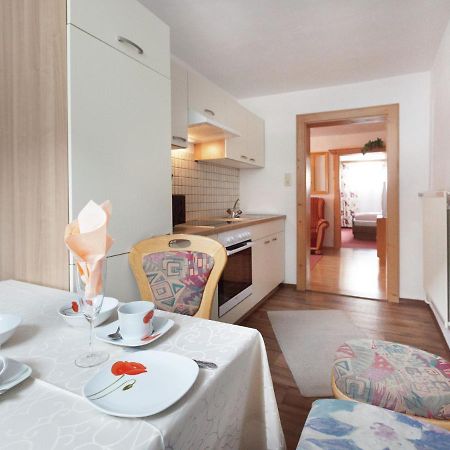 Guesthouse In Vent With Balcony Buitenkant foto